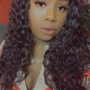 Meet your Posher, Iman